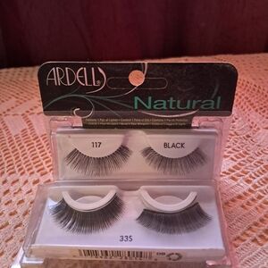 Set Of 2 Eye Lashes Never Worn
